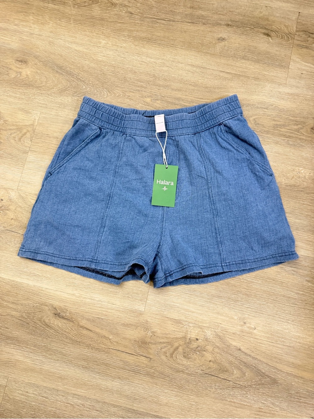New Halara Denim Look Shorts Women’s Medium Blue Pull On Cotton Casual 0414